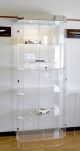 Acryl glass vitrine